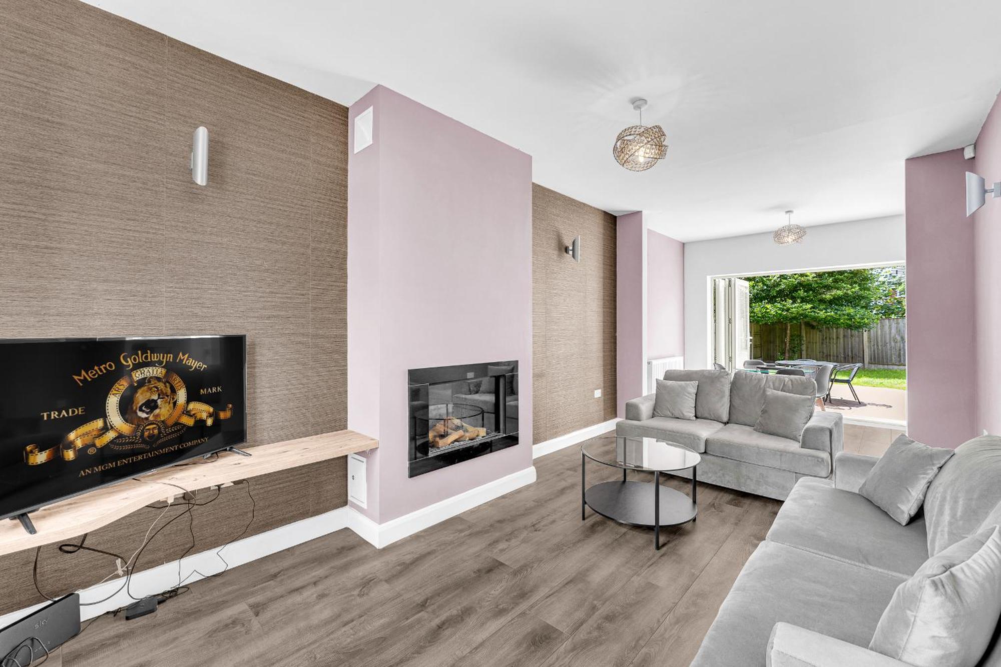 Brook Meadow House, 4 Bed House, Manchester Astley  Екстериор снимка