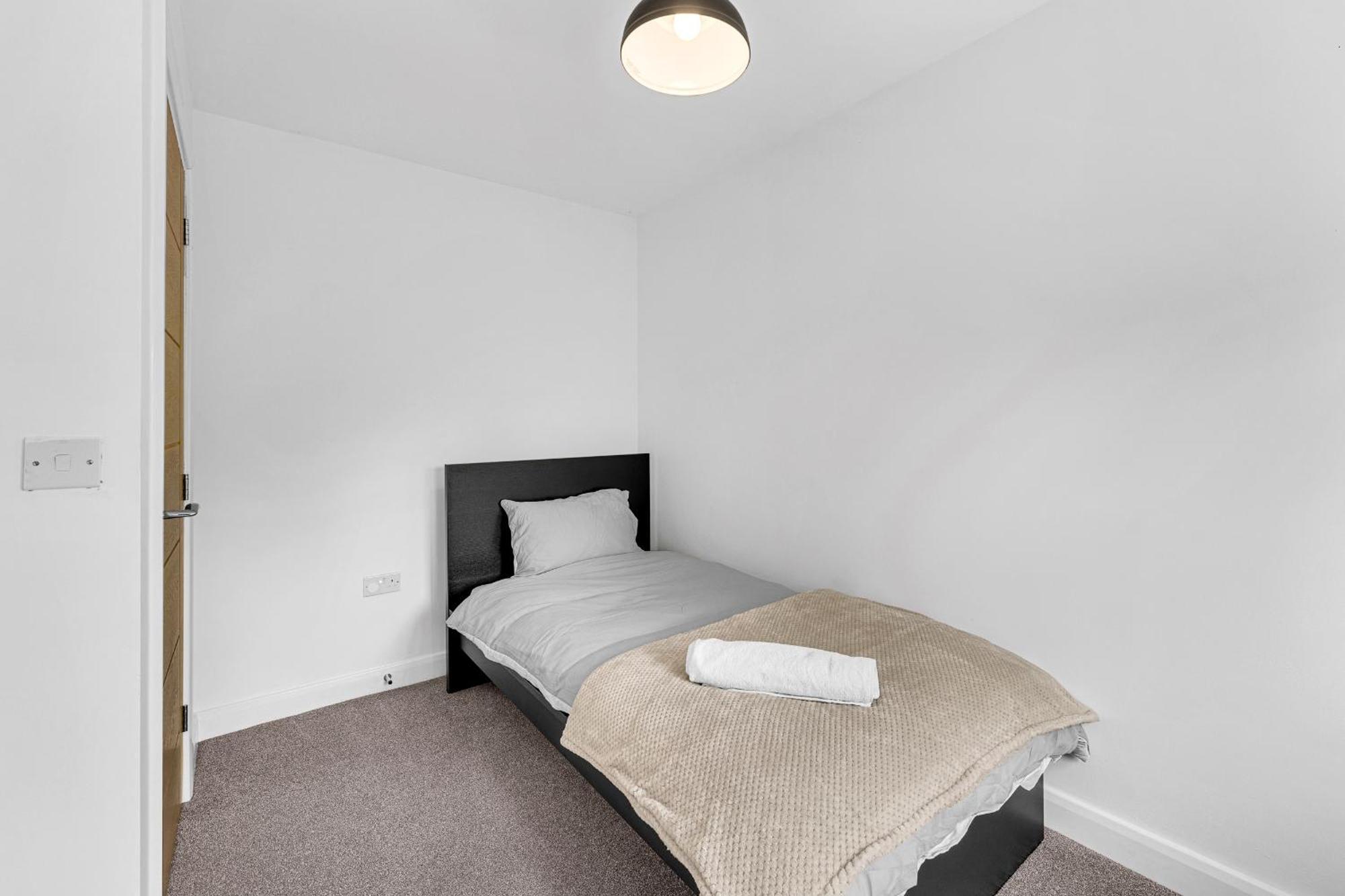 Brook Meadow House, 4 Bed House, Manchester Astley  Екстериор снимка