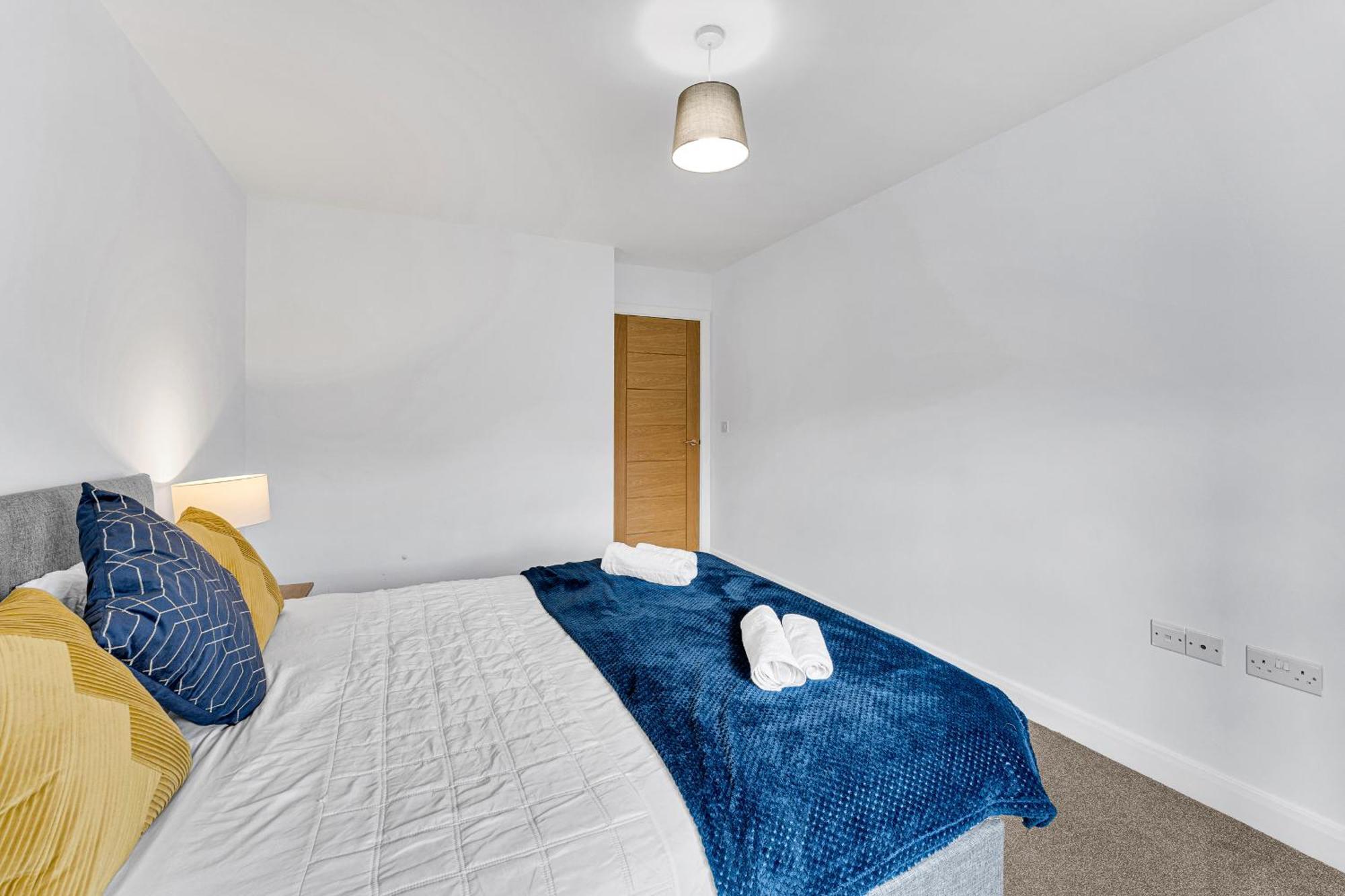 Brook Meadow House, 4 Bed House, Manchester Astley  Екстериор снимка